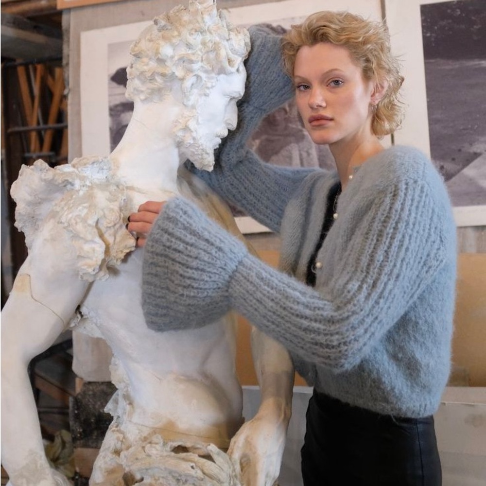 EXCESS ONLY | Sustainable Handmade Mohair Angora Bell Sleeve Cropped Cardigan - Picture 8 of 9